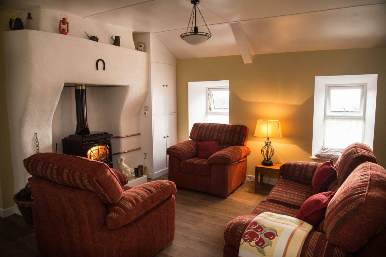 Barney'S Lodge Malin Kültér fotó